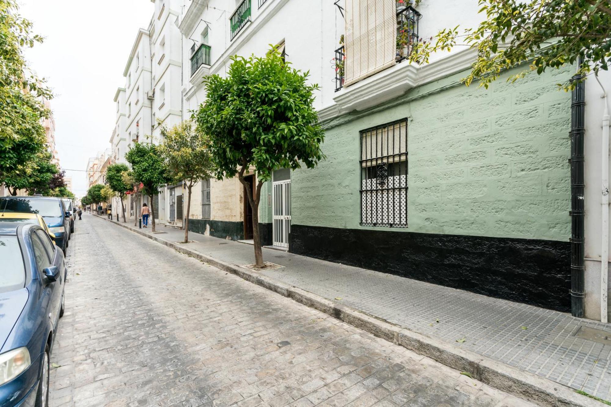 Apartamento Fantástico ático En El Casco Antiguo Junta A La Playa Cádiz